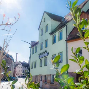Apartment Haus99 Heiligenstrasse, Fürth